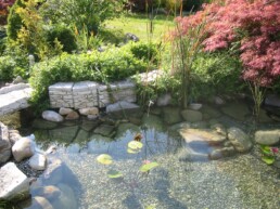 Gartenteich mit Filter